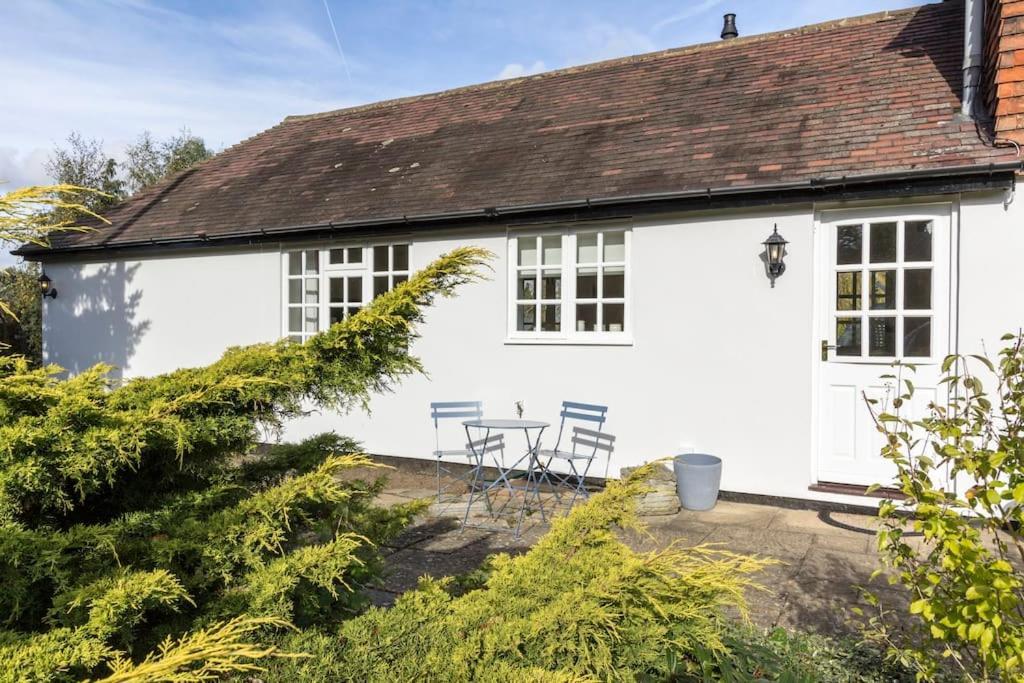 פברשהאם The Willow Studio - Peaceful Retreat Near Whitstable Seaside מראה חיצוני תמונה